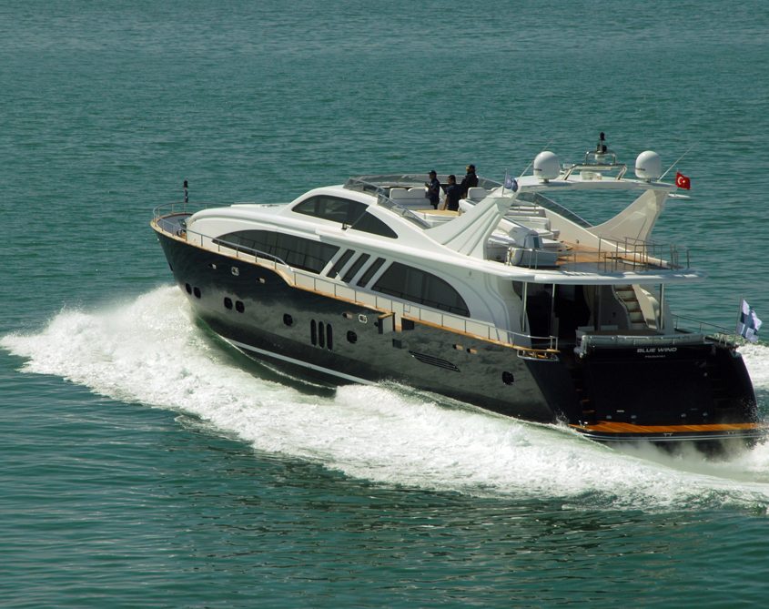 GIANT 100 Yigit Akbarlas Naval Architect